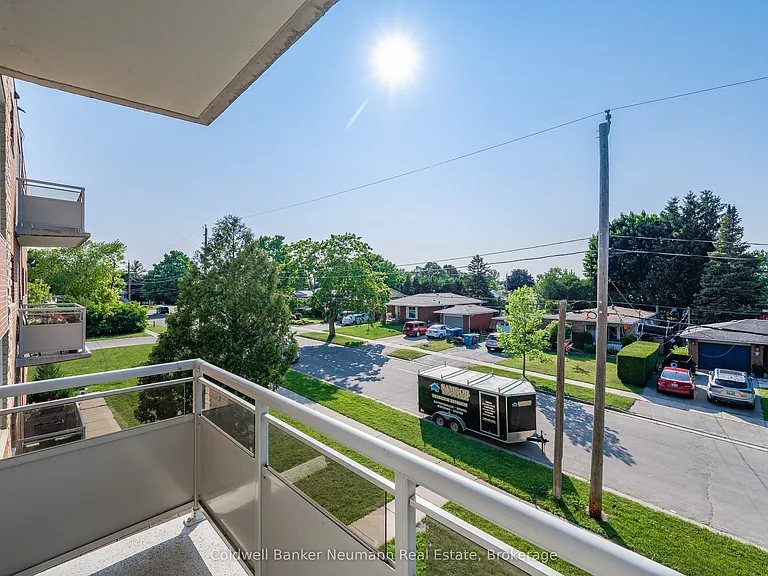 10 Glenbrook Dr — Photo 18