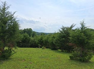 240 Buford Rd, Bybee, TN 37713