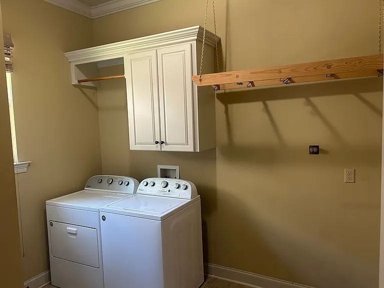 303 Annabelle Ln — Photo 10