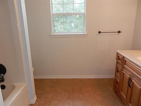5th image of 11390 Pine Haven St