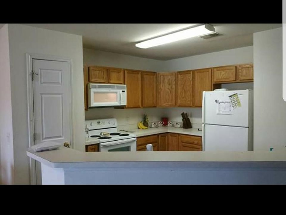 2nd image of 41 Fairgreen St
