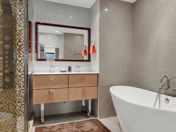 641 5th Avenue image 8 of 15