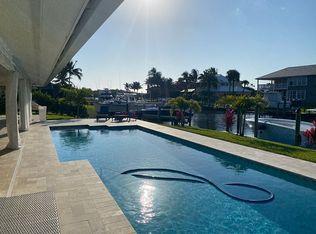 8534 SE Banyan Tree St, Hobe Sound, FL 33455