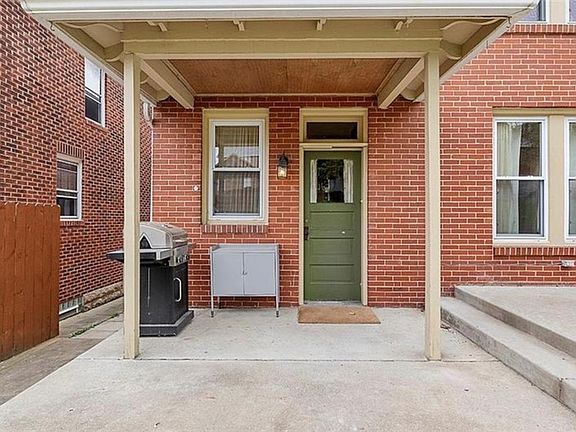 Spacious back patio