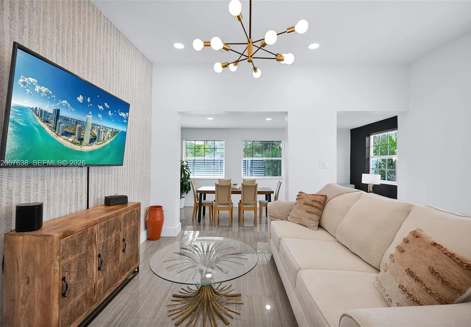 3 bed, 1483 sqft, $8,750 — Photo 3