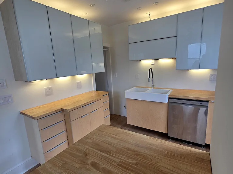 Custom kitchen cabinets and lighting...