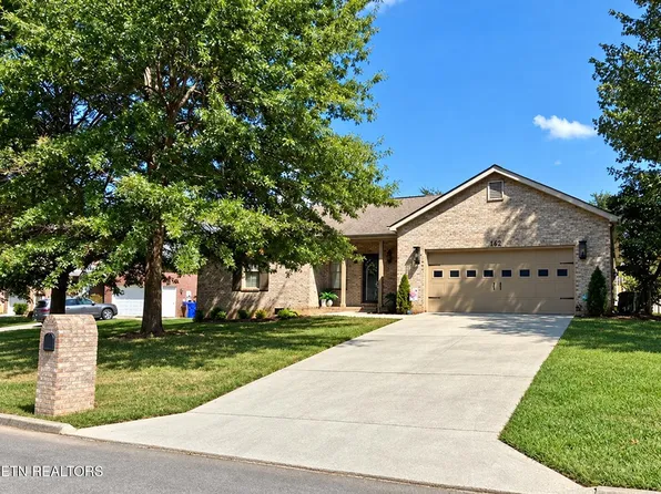 127 Capital Cir, Oak Ridge, TN 37830