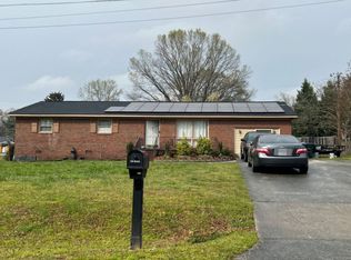 452 Mirror Lake Rd, Salisbury, NC 28146