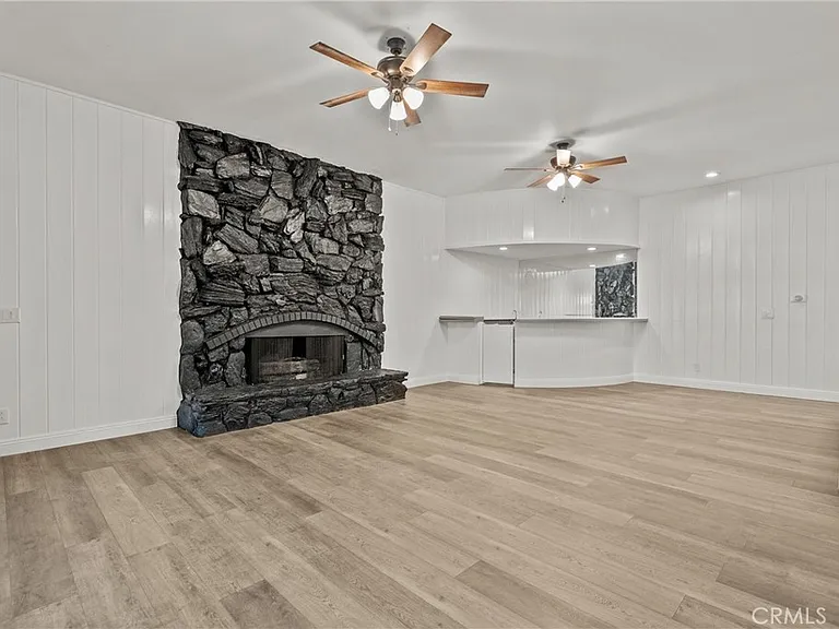 9724 Bothwell Rd — Photo 36