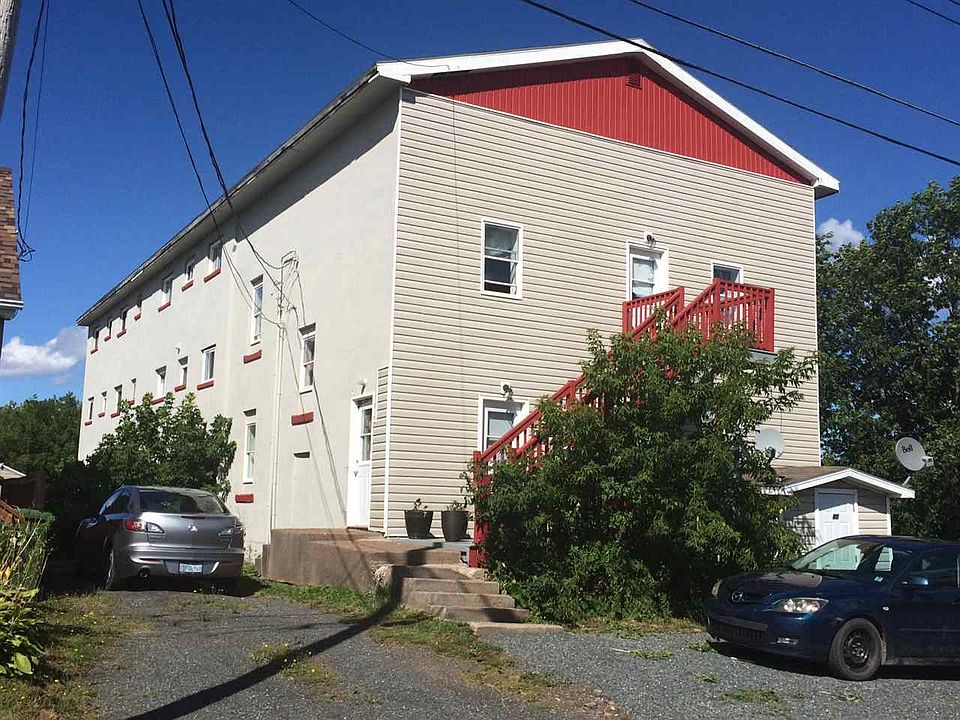 2nd image of 40 Allan Ave