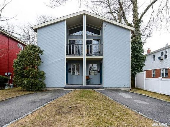 2nd image of 57 Sagamore Hill Dr