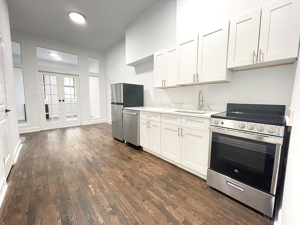1st image of 52 Saint Marks Pl APT 2B