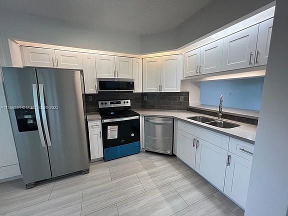 3rd image of 8815 SW 130th Pl #205