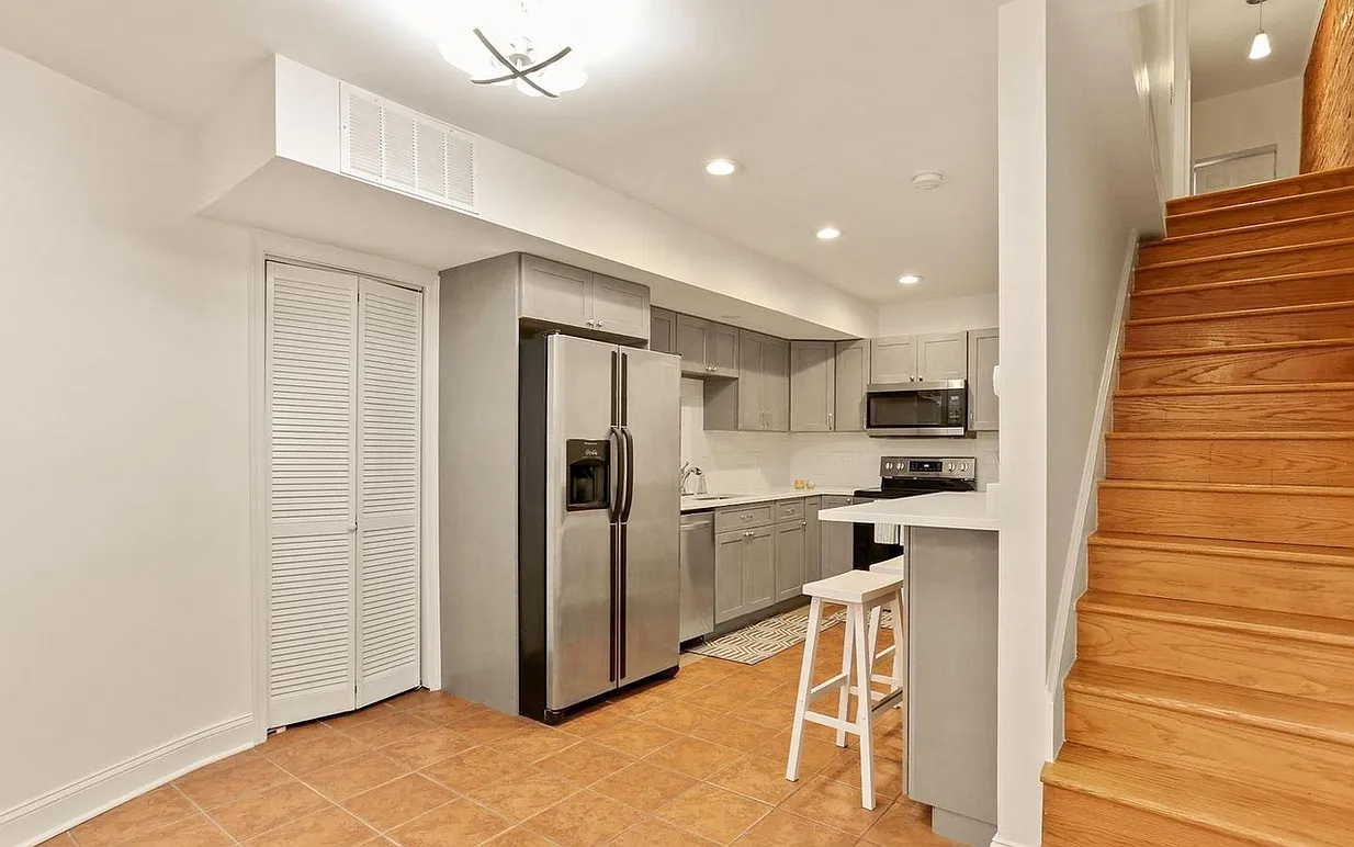 2 bed, 1057 sqft, $2,800 — Photo 1