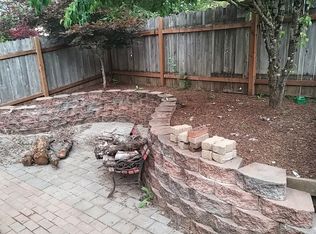 37300 Sandy Heights St, Sandy, OR 97055