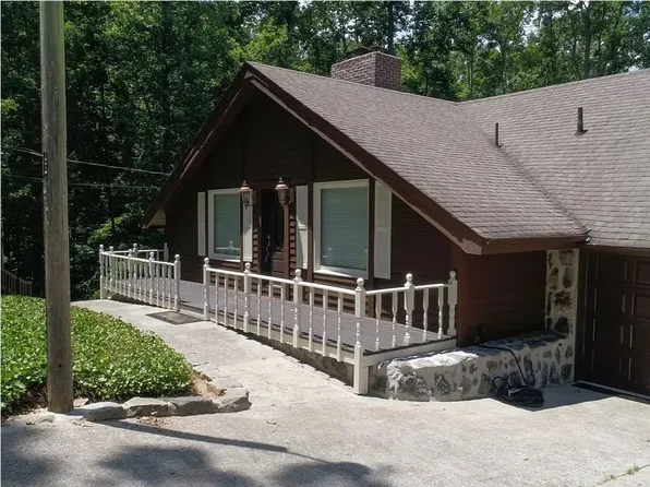 3145 Granada Way, Gainesville, GA 30506