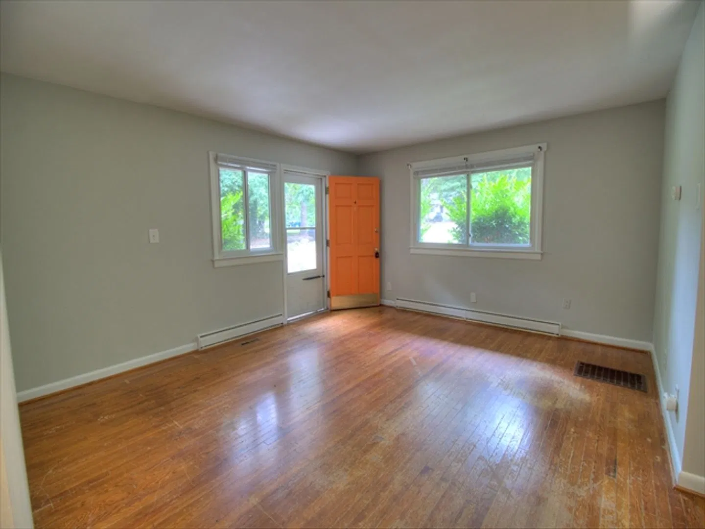113 Purefoy Road — Photo 3