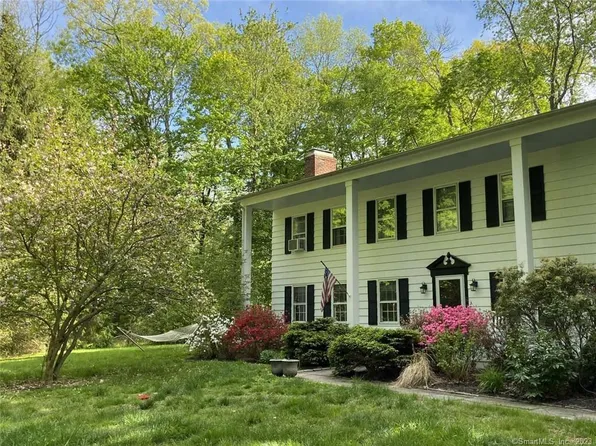 171 Lounsbury Road, Ridgefield, CT 06877