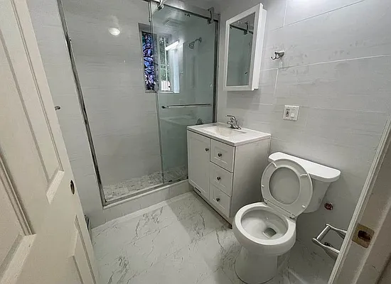 Rented by Voro, LLC | media 5