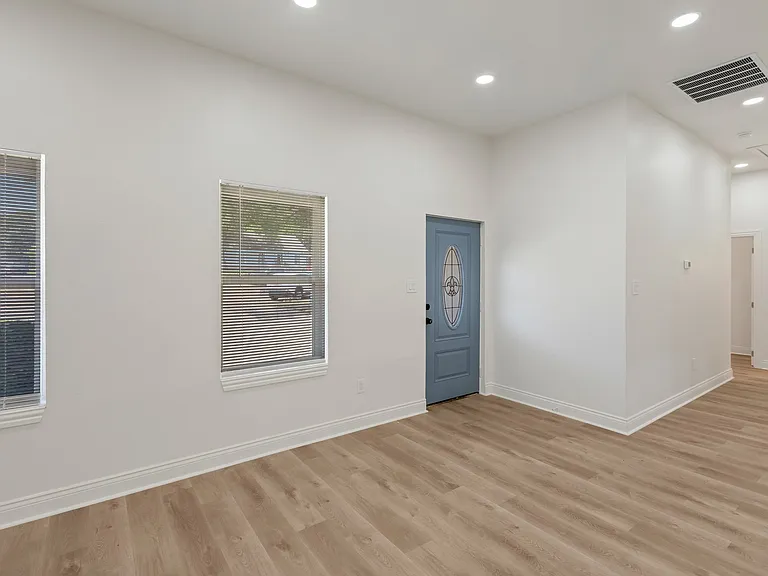 1268 Cedar Haven Ave — Photo 6