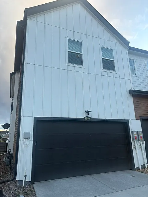 3 bed, 2.5 bath, 1528 sqft, $3,200 — Photo 4