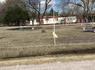 261 Chadwick Ln, Ardmore, OK 73401