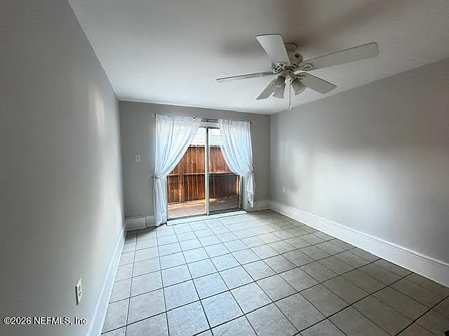 4249 Saint Johns Ave — Photo 12
