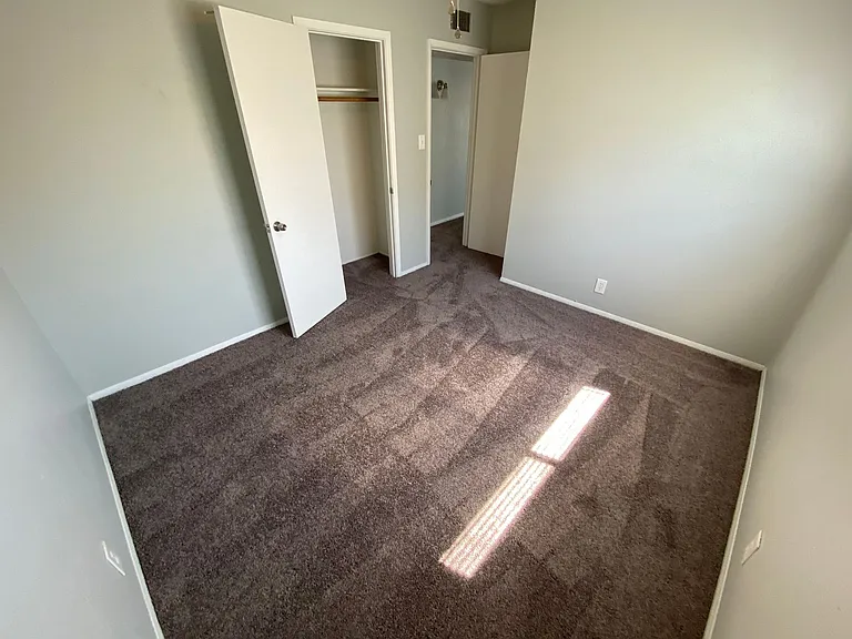 1417 Chestnut St — Photo 6