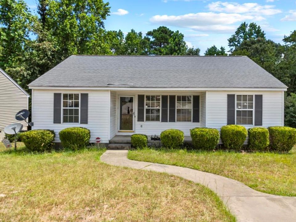 1st image of 105 Petworth Dr