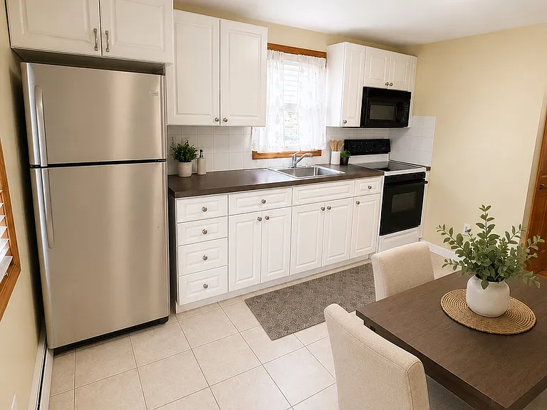 263 Commack Rd #2 — Photo 4
