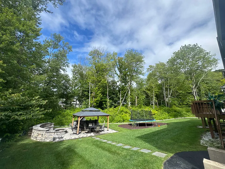 3030 Ferncrest Dr #2 — Photo 12