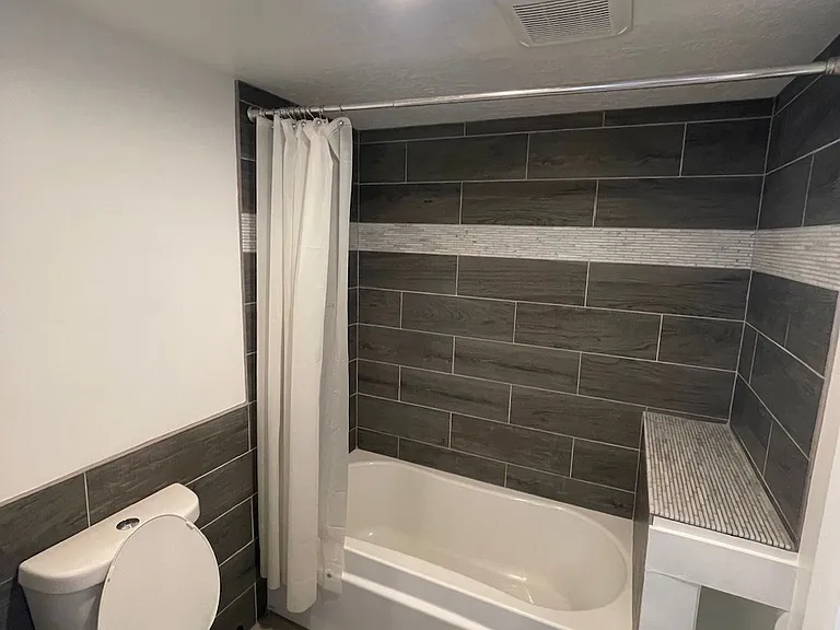 2356 Tyler Ave — Photo 19