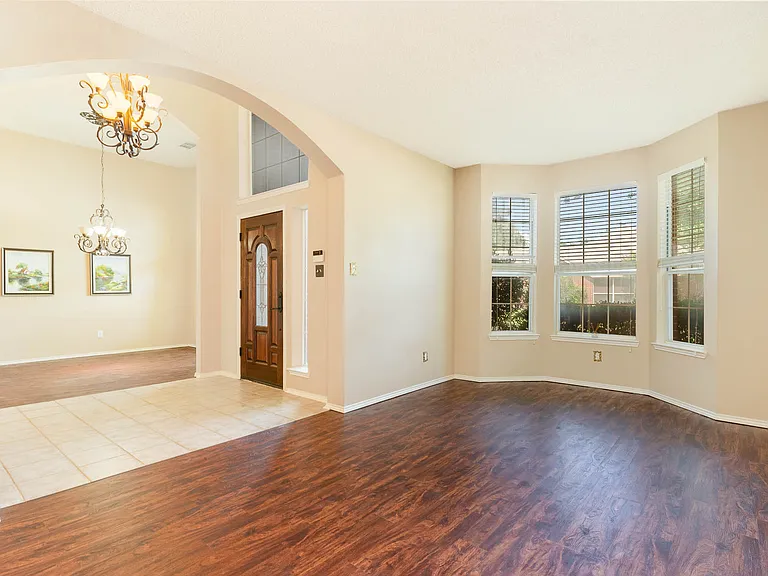 3108 Palmtree Dr — Photo 9