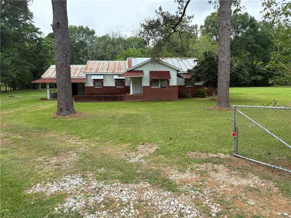 109 Highway 453, Marksville, LA 71351