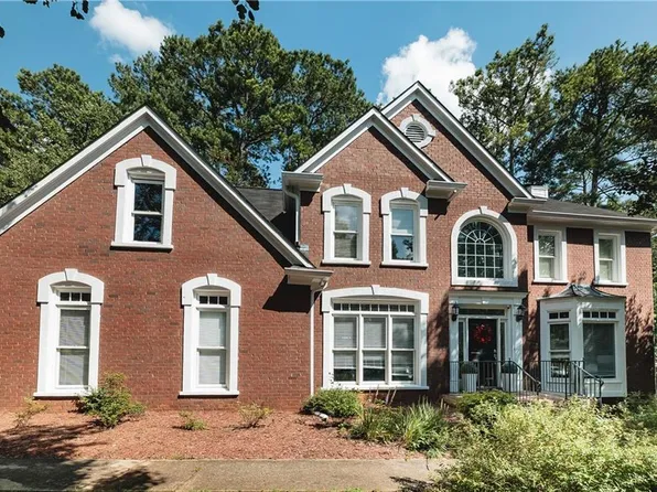 525 White Ridge Trce, Lawrenceville, GA 30043