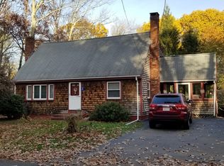 20 Fletcher St, Plainville, MA 02762