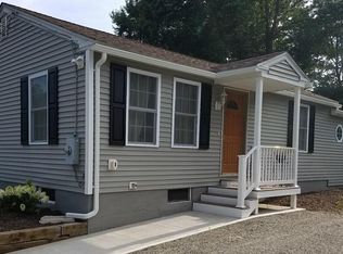 44 W Belmont St, Ludlow, MA 01056