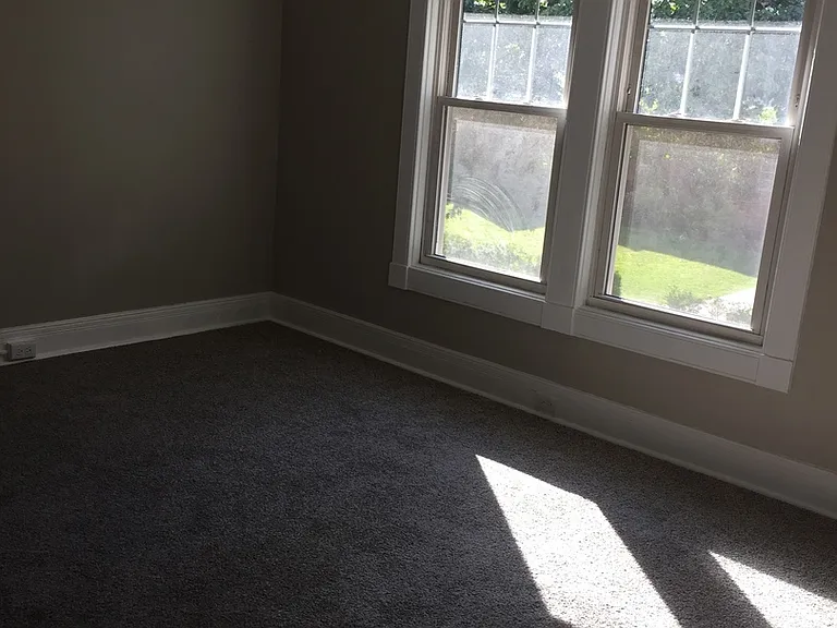 15 Carroll St — Photo 12