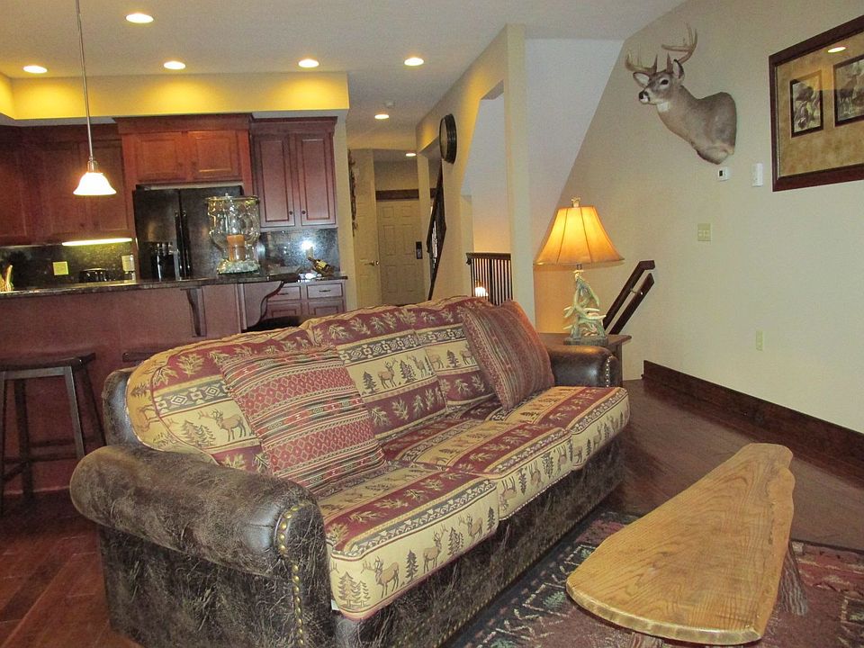 2nd image of 256 Southwind Dr