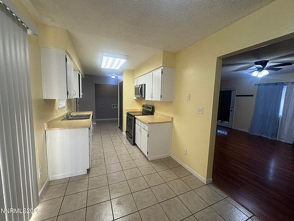 4th image of 1020 Gary Ln