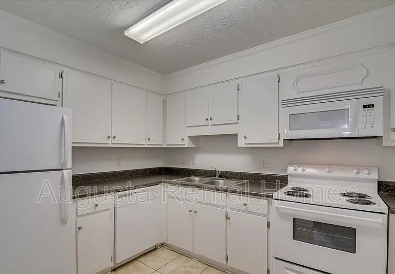 4015C Wheeler Woods Rd — Photo 9