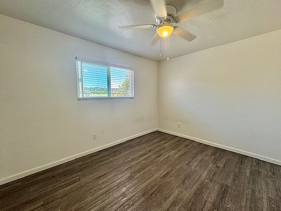 5th image of 340 Avocado Ave