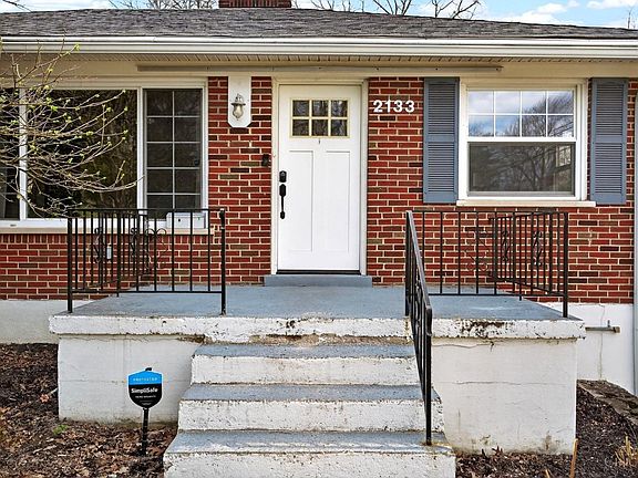 5th image of 2133 Ronaldson Ave
