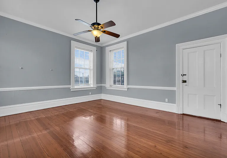112 E Harris St #404 — Photo 27