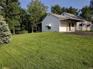 54 Cliff Dr, Saint Louis, MO