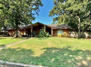 1502 Timber Ridge Dr, Cleveland, OK 74020