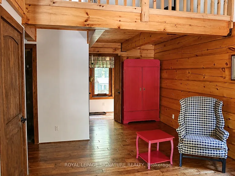 23 Crown Ct — Photo 9