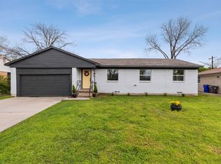 2933 Mark Twain Dr, Farmers Branch, TX 75234