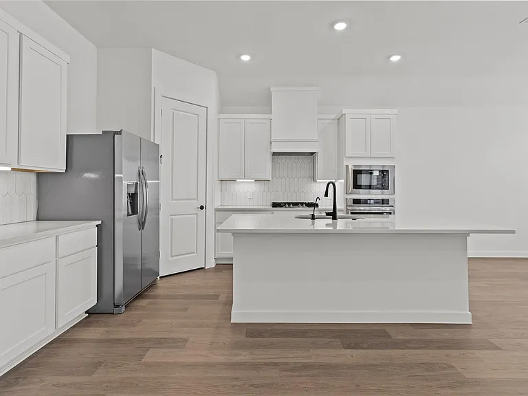 4009 Pear Tree Way — Photo 7