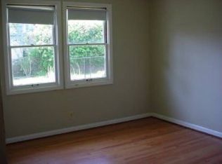 5824-5836 NE Davis St, Portland, OR 97213